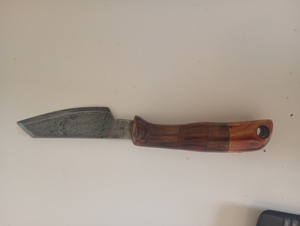 fruit knife