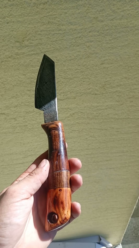 fruit knife
