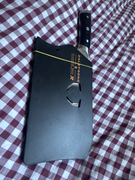 Dalstrong obliterator meat cleaver 