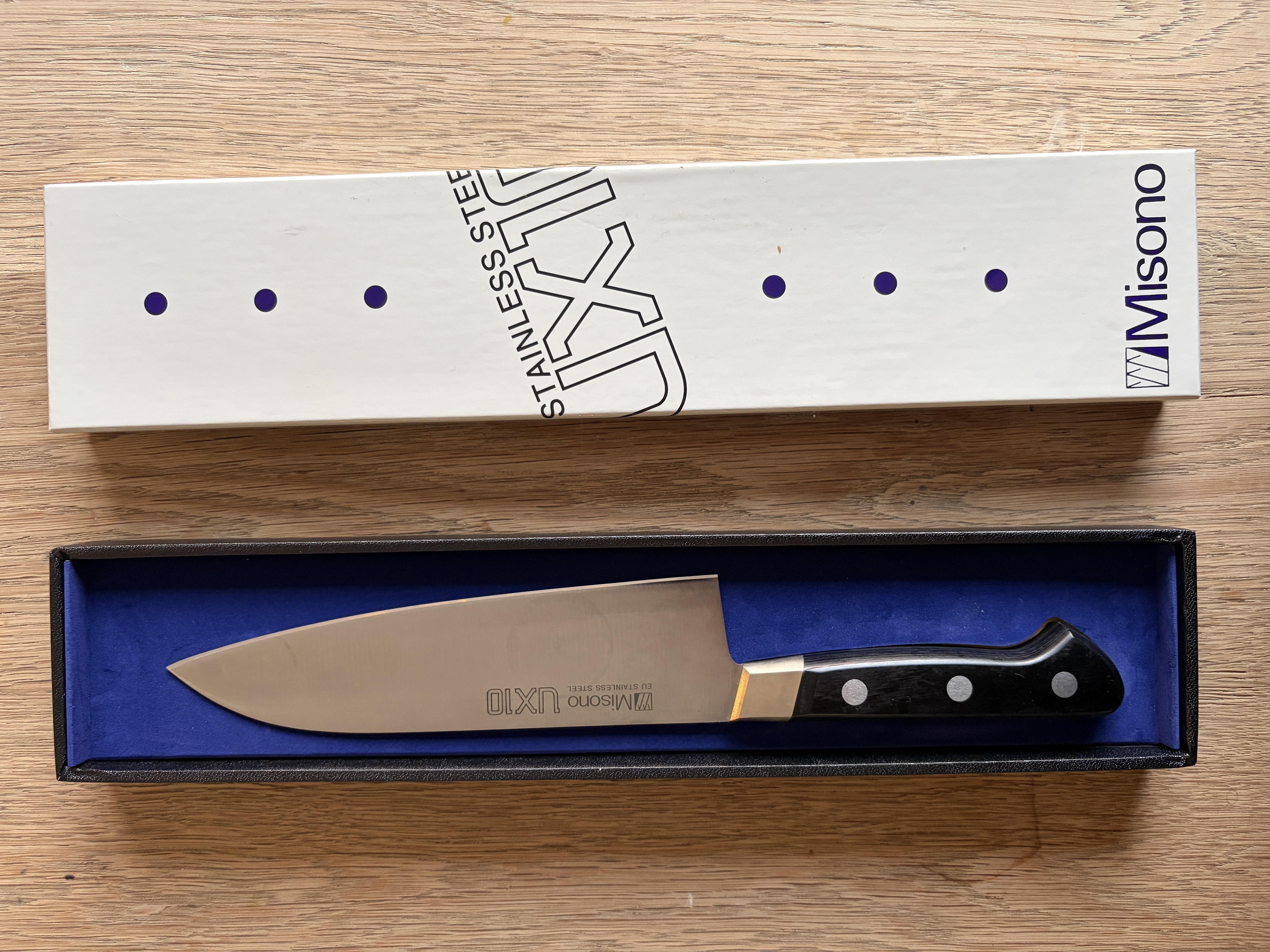 Misono UX10 180mm Santoku knife - (UK) Practically new