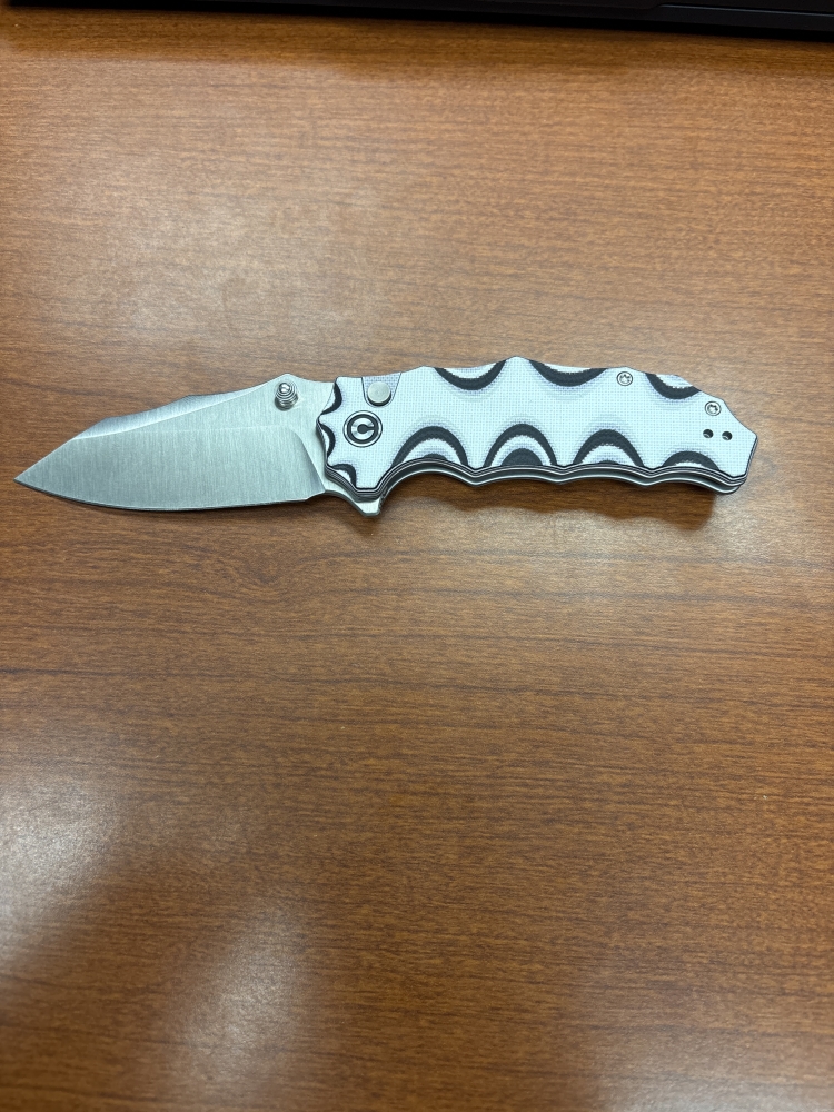 Civivi natterjack 14c28n blade button lock