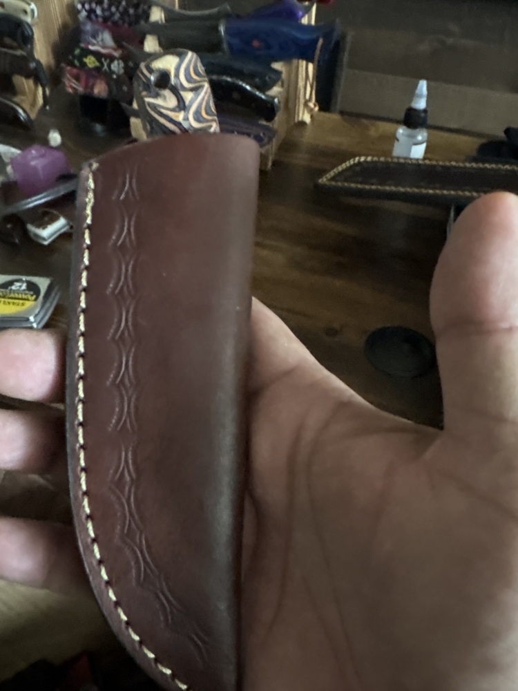 Fixblade hunting knife