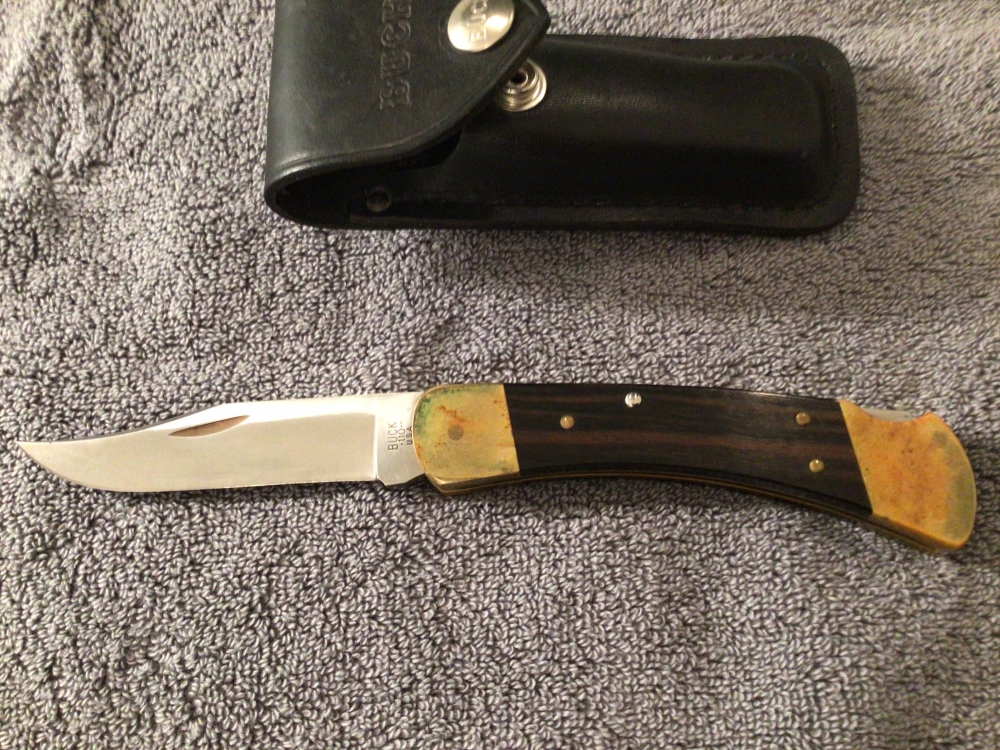 Buck 110