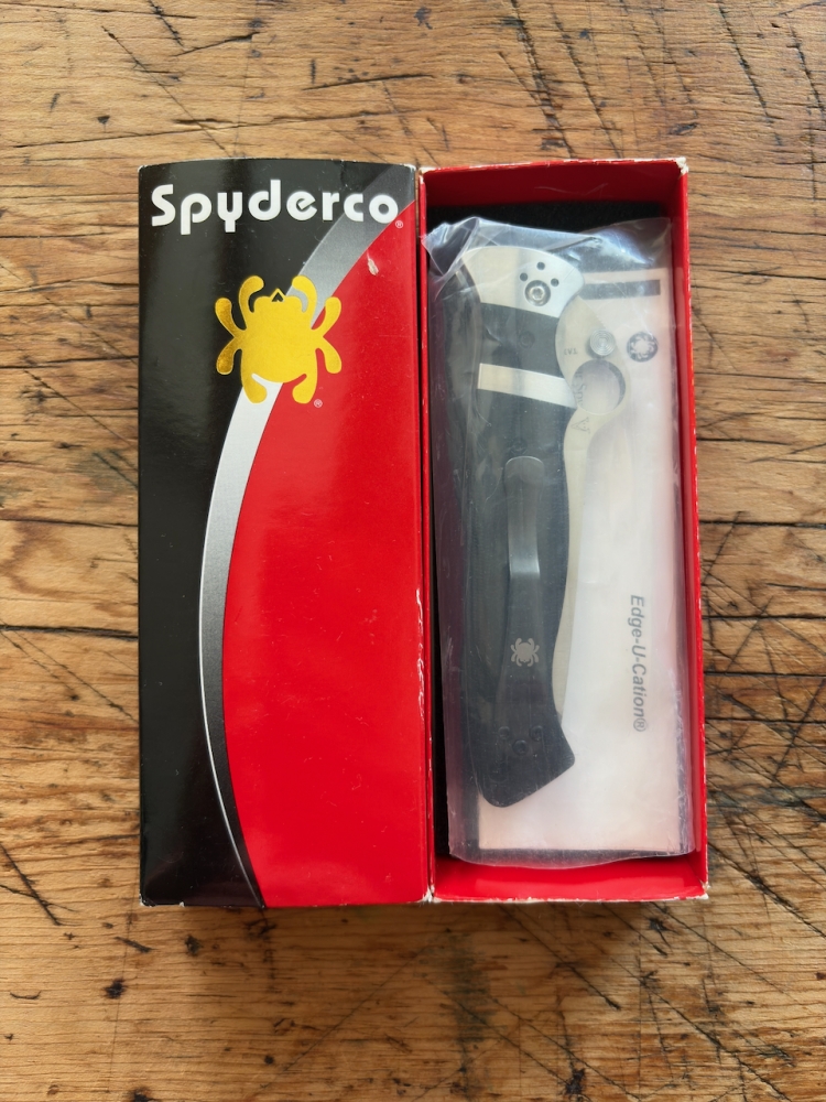 Spyderco Vallotton Sub-Hilt Pln (C149GP) – MINT Condition / Never Used