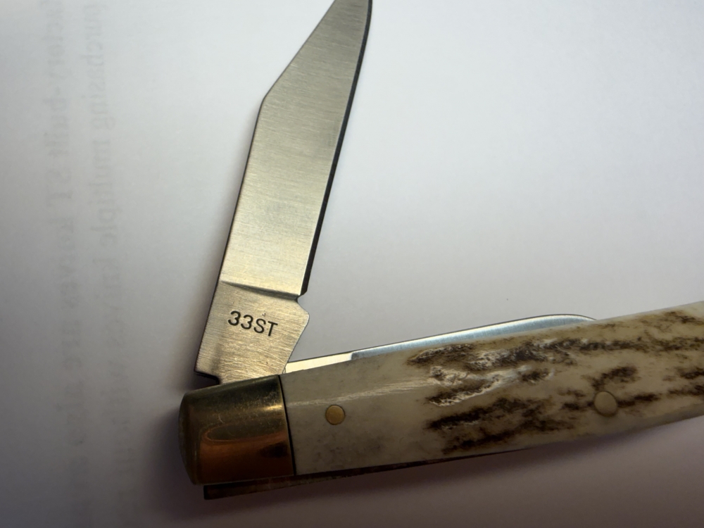 Schrade USA 33ST Middleman Jack – Factory-Built Genuine Stag – Mint – Original Box & Complete