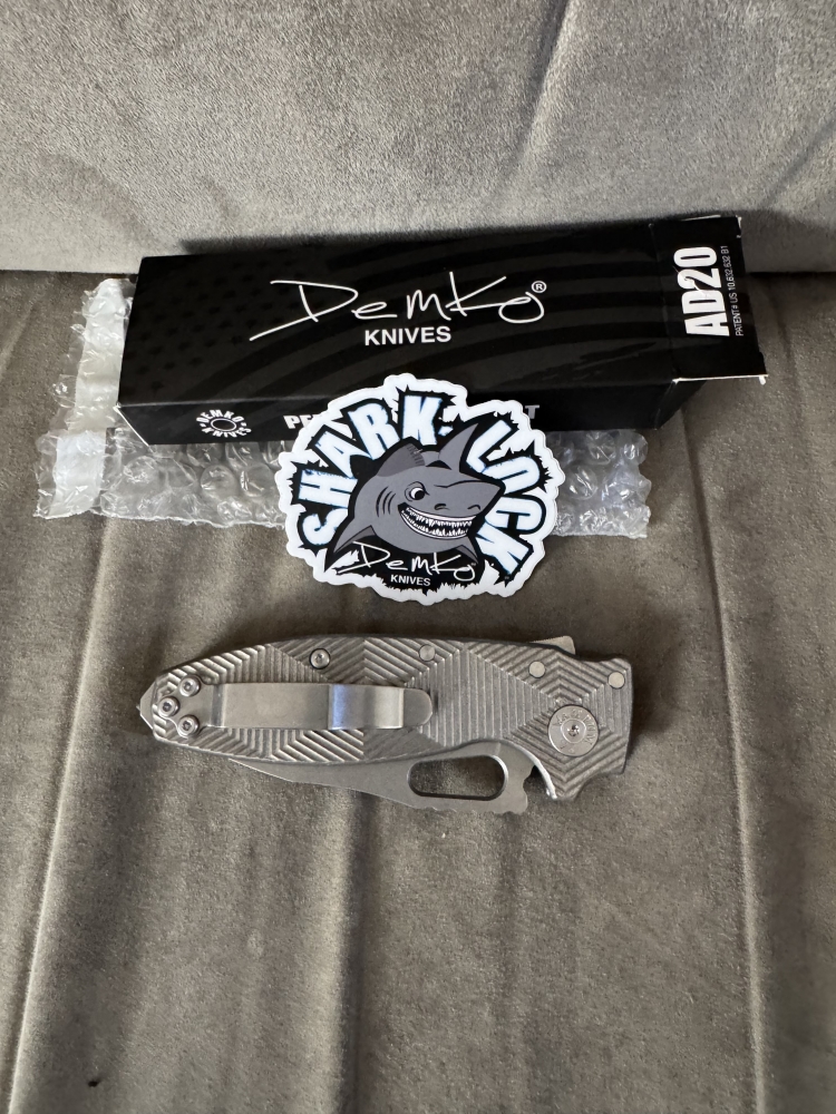 Demko Shark-A-Tac Patterned Ti (Limited) Spike Carbide