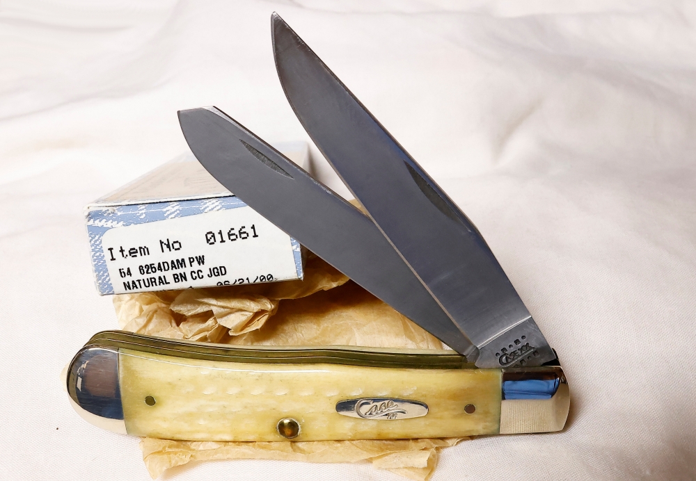 CASE COLLECTION- 2 RARE KNIVES- ALL PRICED TO SELL TODAY!!