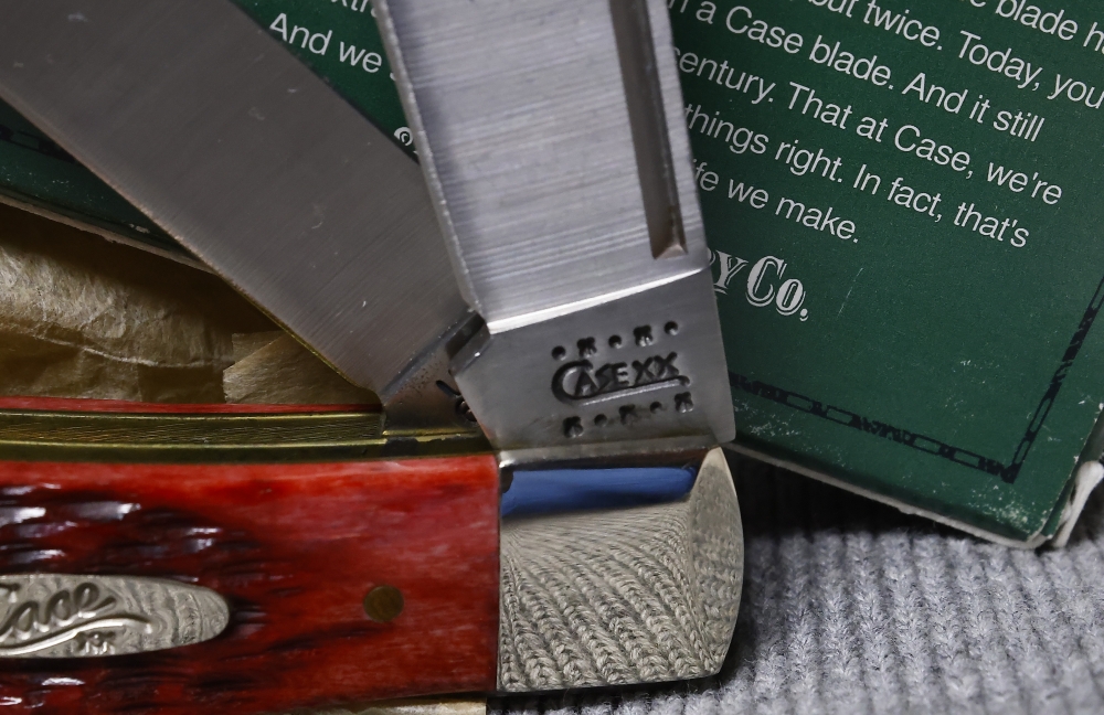 Very hard to find CASE TRAPPER! Add this RARE CASE TRAPPER to your CASE collection today!!