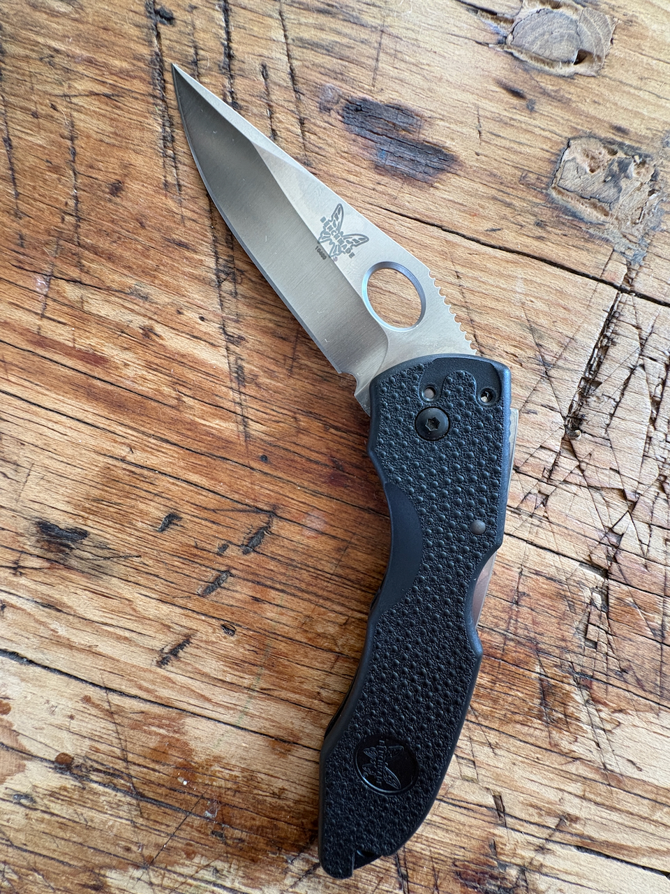 Benchmade Pika 10400 Oval Thumb Hole Discontinued 440c Blade