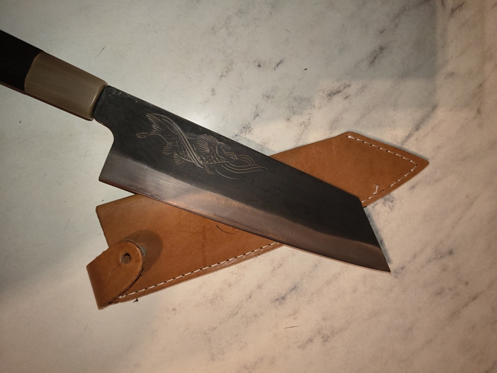 Yoshida Bunka SUJ-2 Kuro-uchi 190mm KOI FISH