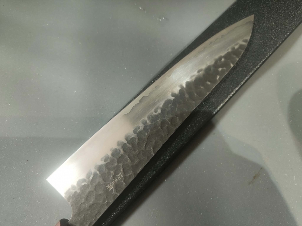 Sakai Takayuki Aogami Super gyuto 210mm & King Deluxe combination whetstone (1000/6000)