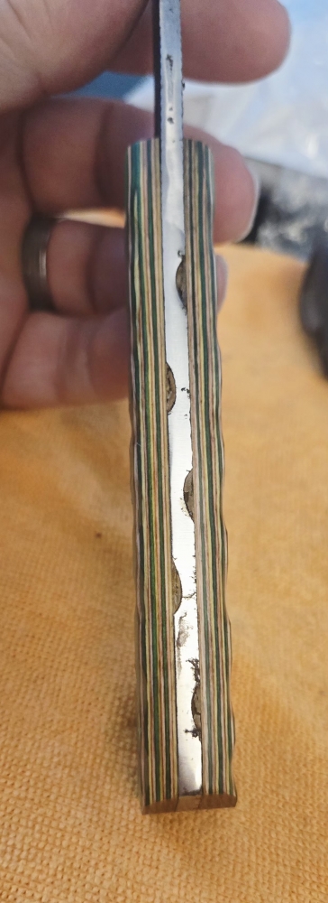 Green/Yellow Fixed-Blade