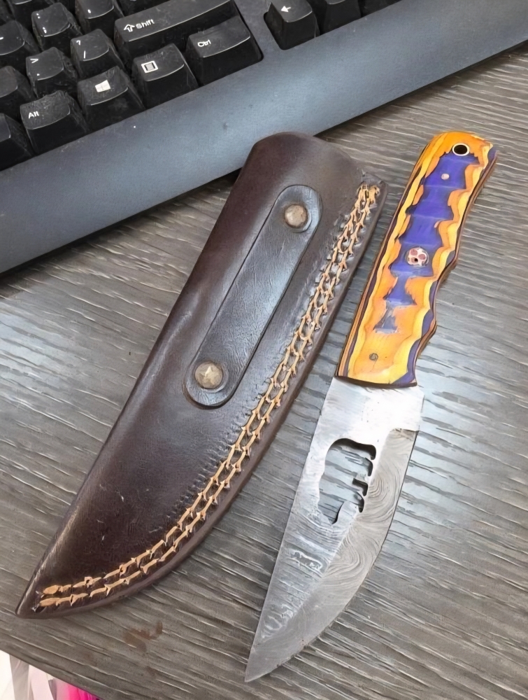 Bear Stamped Fixed-Blade