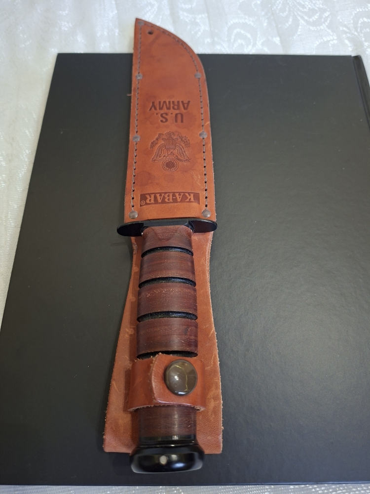 KABAR, Unused, cut few papers. stripped paint off. Mint