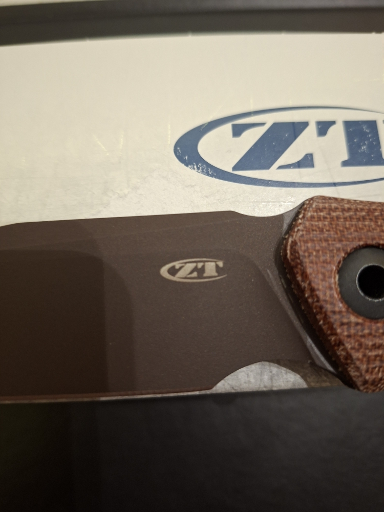 ZT0004 cpm cru-wear, Not been toutched NEW.
