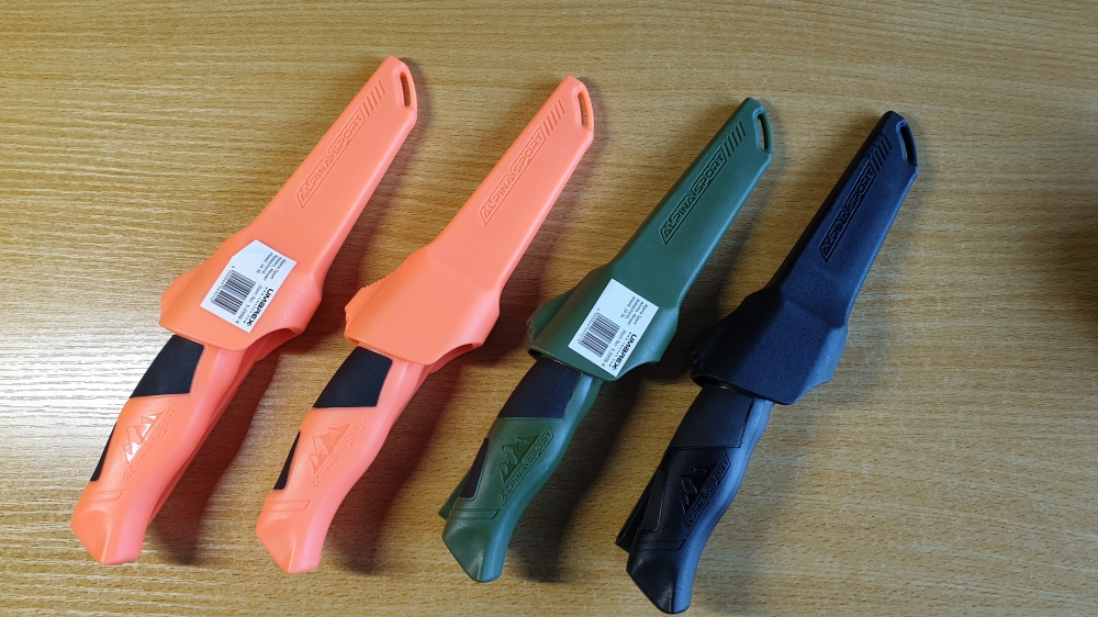 Alpina Sport Fishing Knife 4-Piece Set (2x Orange, 1x Green, 1x Black)
