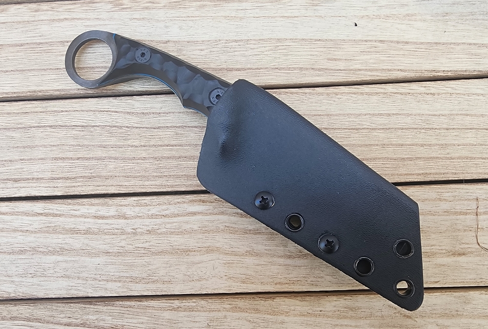 Wharncliffe Ring knife