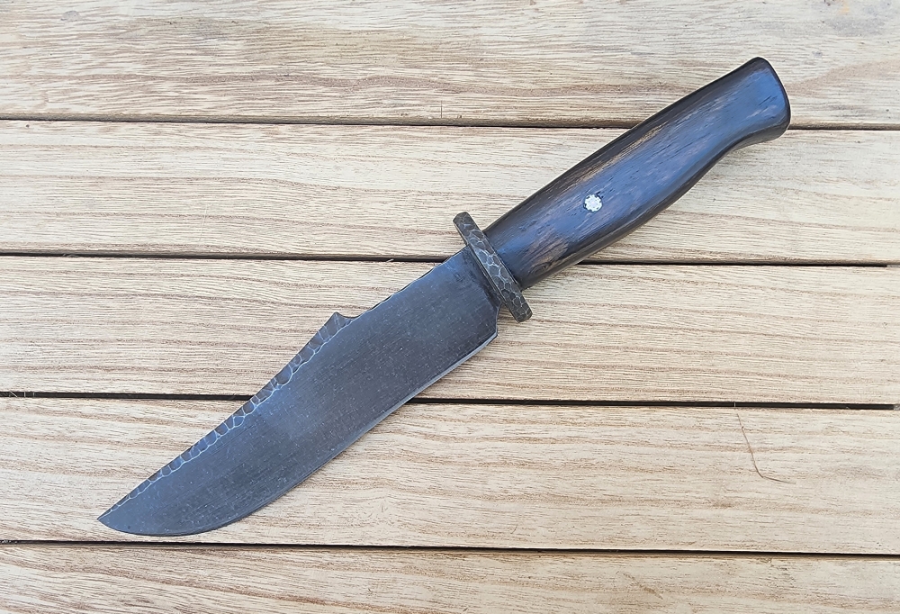 Recurve Bowie Knife
