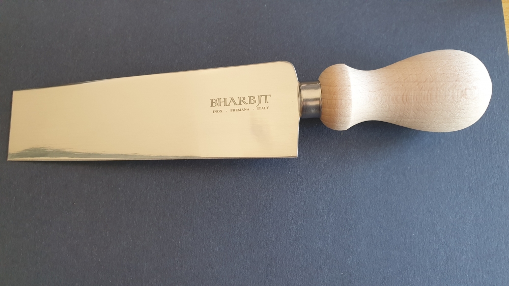 Bharbit Vercelli Model Hard Cheese Knife 15cm - Beech Wood Handle - AISI 420MoV Stainless Steel