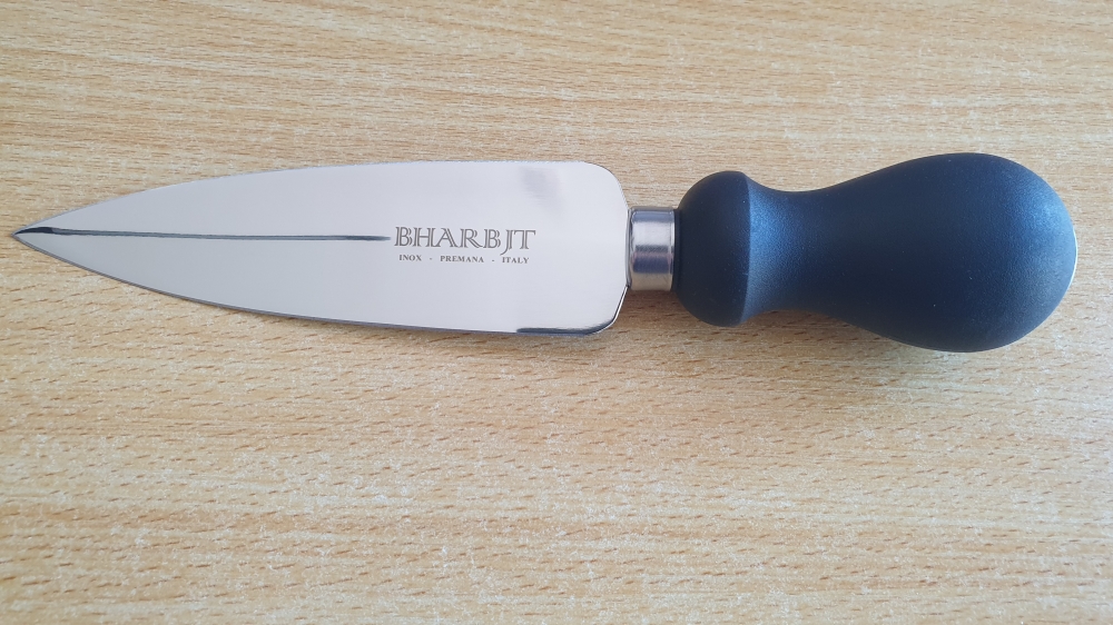 Bharbit Milano Model Lance Shaped Hard Cheese Knife 14cm - Black Polypropylene Handle - AISI 420MoV Stainless Steel