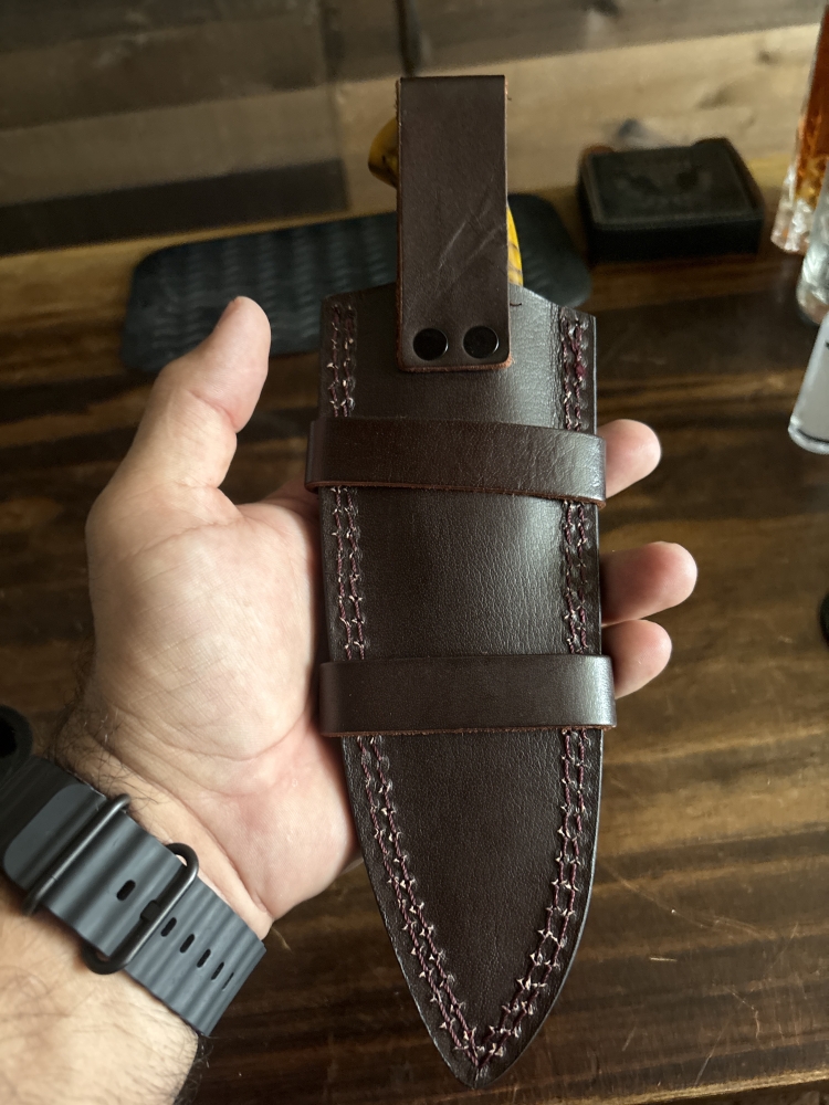 Hunting knife 