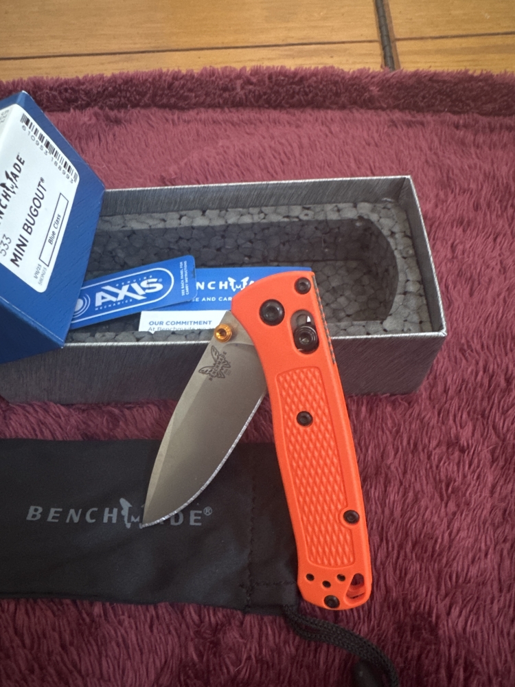 Benchmade MINI BUGOUT