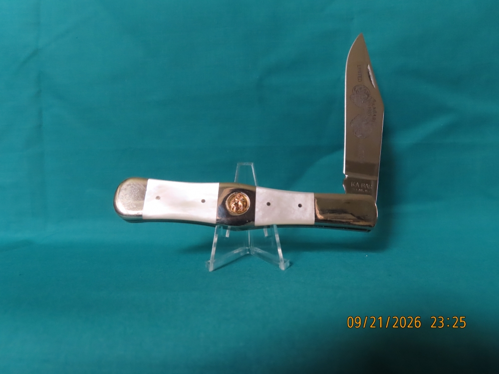 KA-BAR - 1985 - \"Knife Collectors Club\" Mother of Pearl coke bottle design