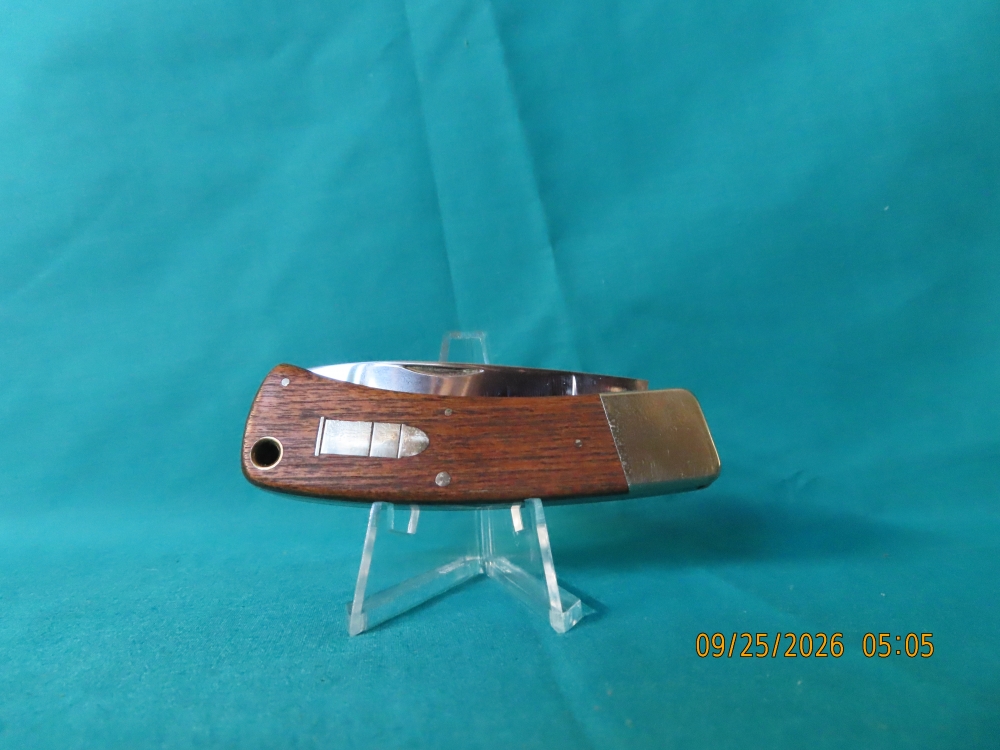 HEN AND ROOSTER POCKET KNIFE, 'COLT .45'