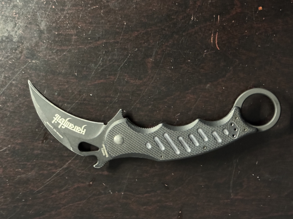 Fox karambit knife