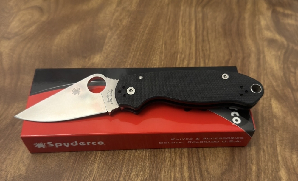 Spyderco para 3 
