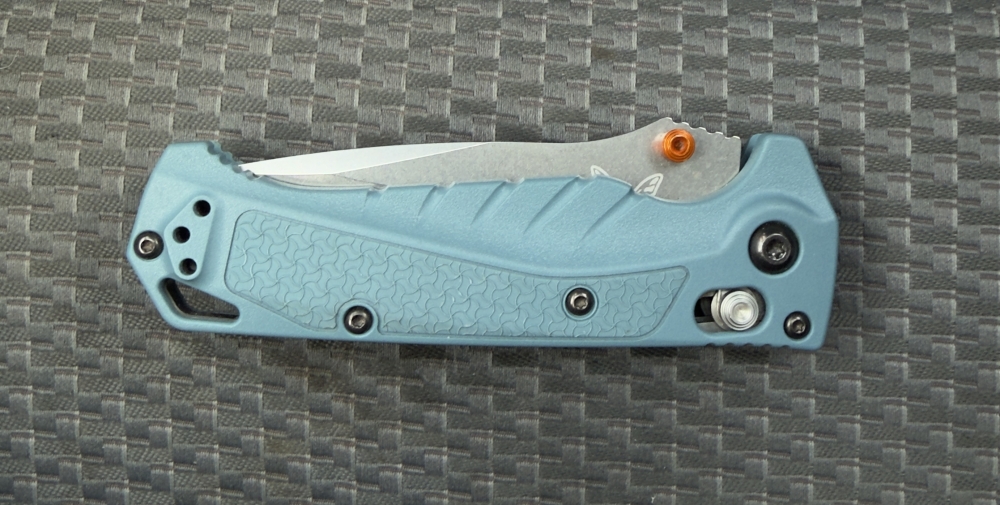 Benchmade Mini Adira Magnacut 