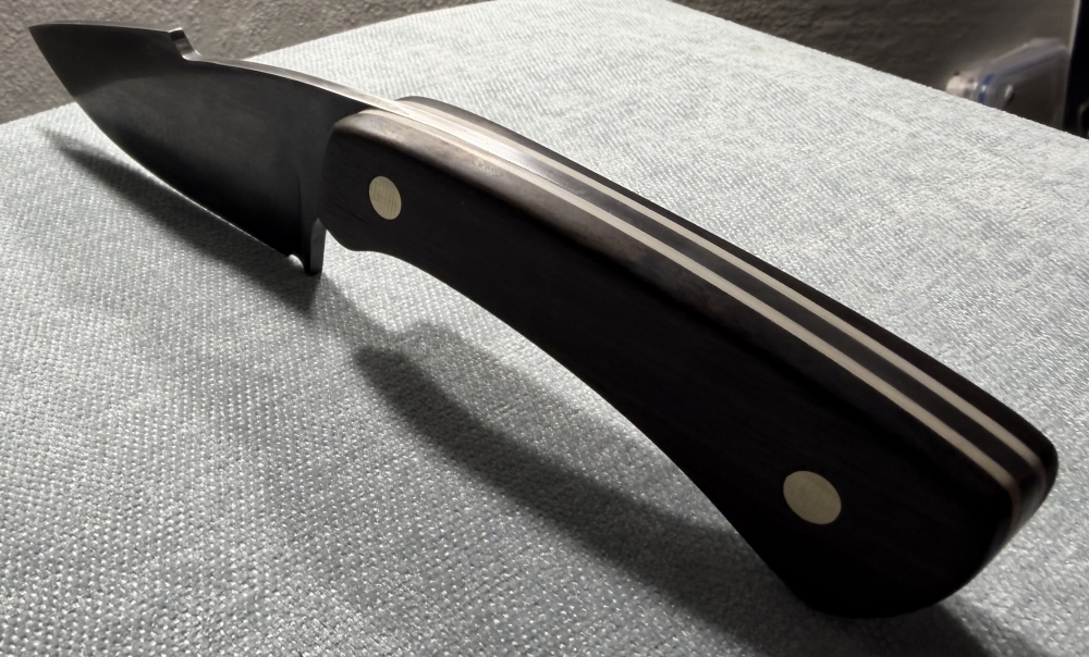 Custom Drop Point Skinner 