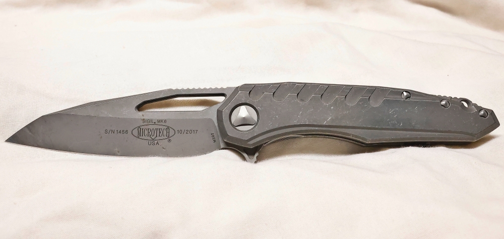 My one and only- MICROTECH SIGIL MK6- need to sell this knife ASAP before I change my mind!