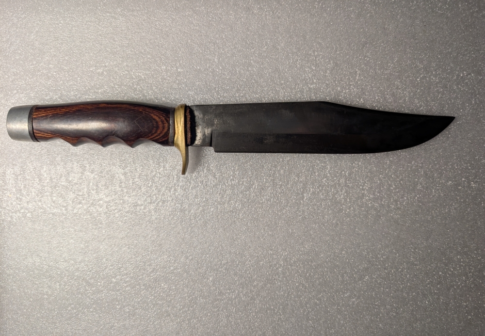 Jaws 710, 203.2 mm Blade, Overall Length 12\" 7/8, Spine Thickness 1/4\", Blade Height 1\" 3/8, Handle Length 4\" 7/8,  354.369 grams.