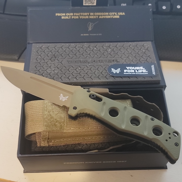 Benchmade adamas 