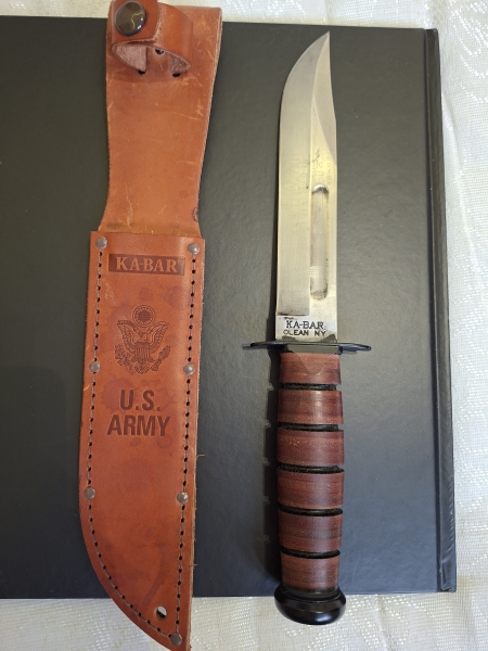 KABAR, Unused, cut few papers. stripped paint off. Mint