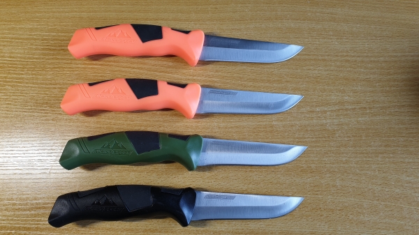 Alpina Sport Fishing Knife 4-Piece Set (2x Orange, 1x Green, 1x Black)