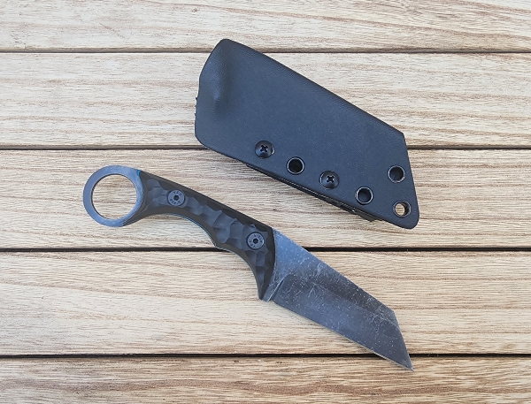 Wharncliffe Ring knife