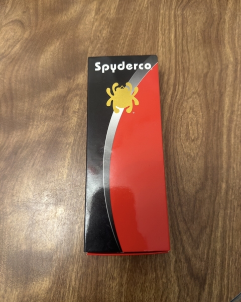 Spyderco para 3 