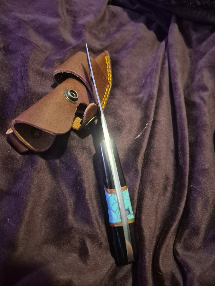 Custom Skinning-Style Fixed Blade – Polished Steel – Turquoise & Wood Handle – Leather Sheath