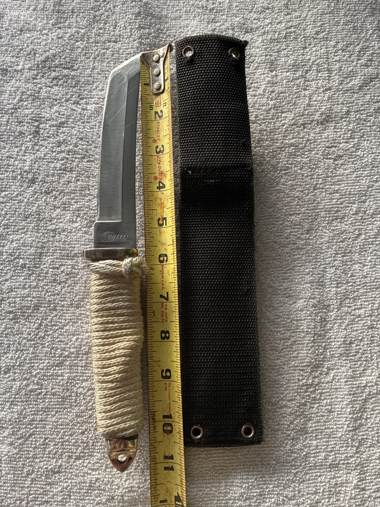Vintage United Cutlery fixed blade Tanto  #248 Knife with Sheath 