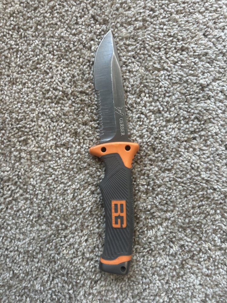 Gerber Bear Grylls Ultimate Survival Knife