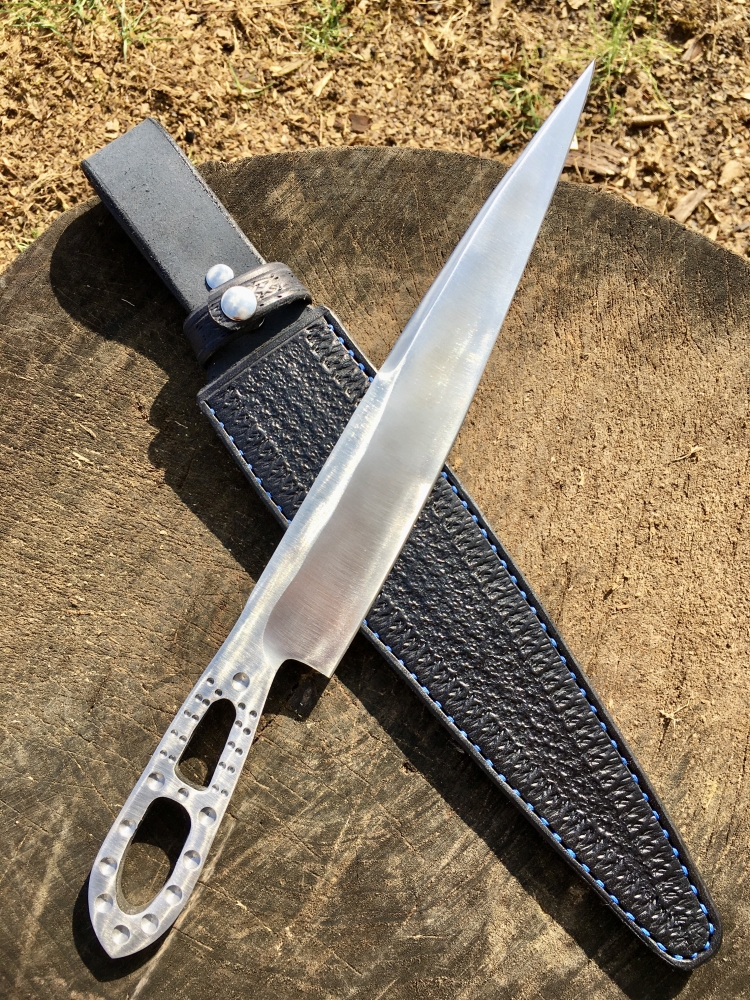 Drop Point Fantasy Style Kitchen Knife w/ Integral Handle 