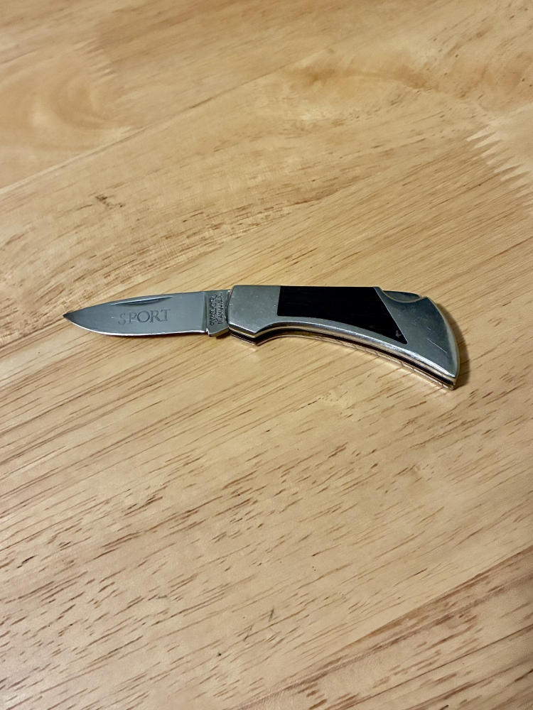 Vintage Valor Sport Miami USA Lockback