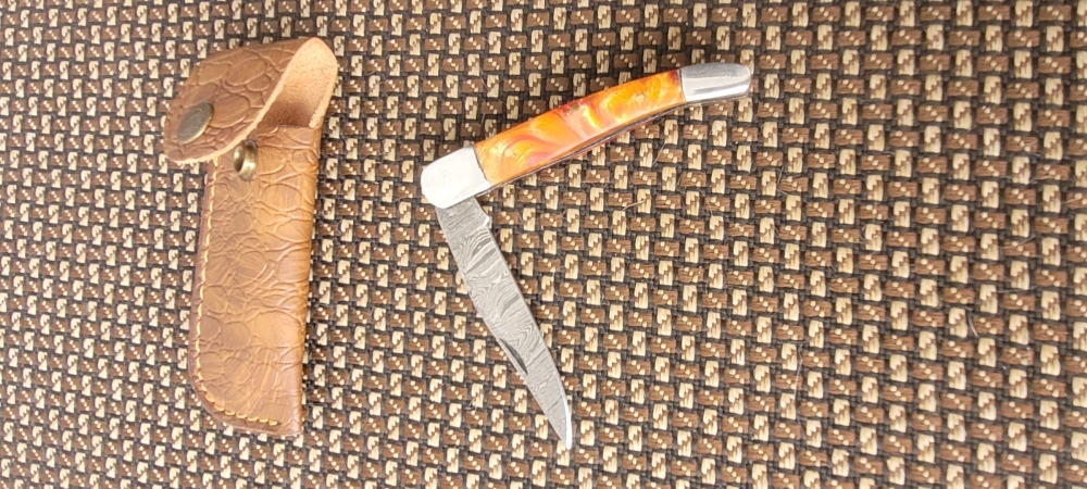 Handmade Damascus Steel Folding Knife with Sheath 