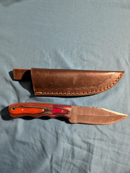 Damascus fixed blades 
