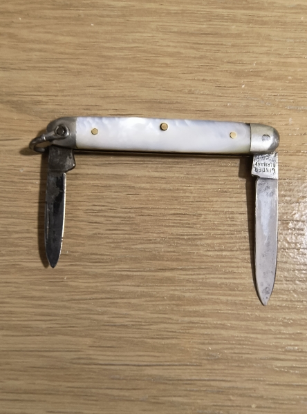 Collectable pen knife