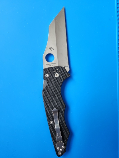 Spyderco YOJUMBO