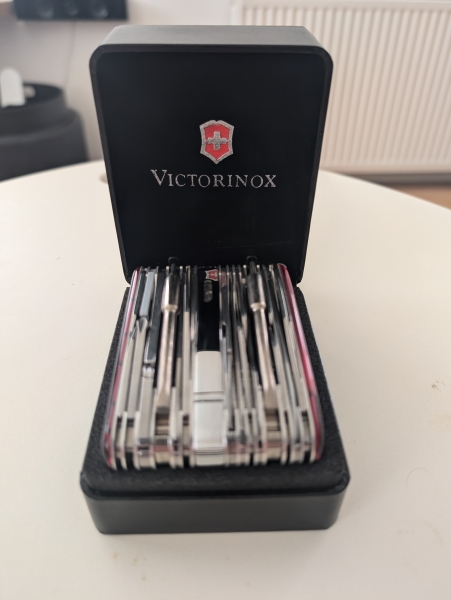 Swiss Champ XXLT - Never used