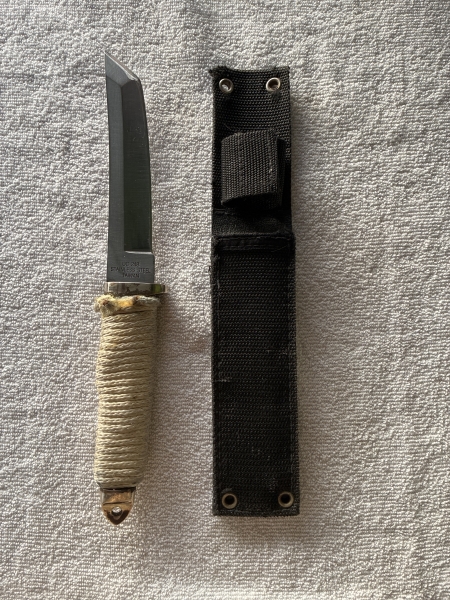 Vintage United Cutlery fixed blade Tanto  #248 Knife with Sheath 